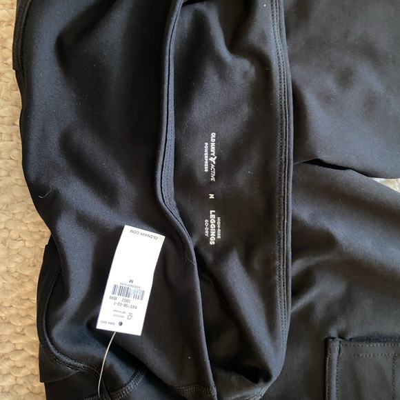 NWT Old Navy Powerpress Cargo 7/8 leggings for Women Size M - Picture 5 of 5